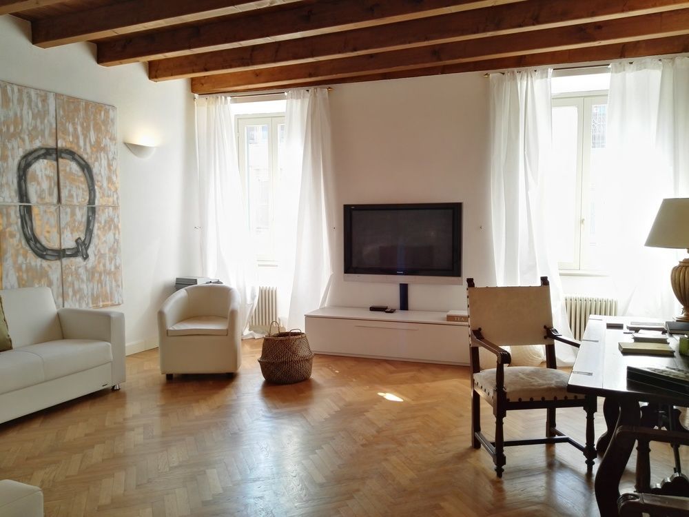 Quarenghi16 Hotel Bergamo Luaran gambar